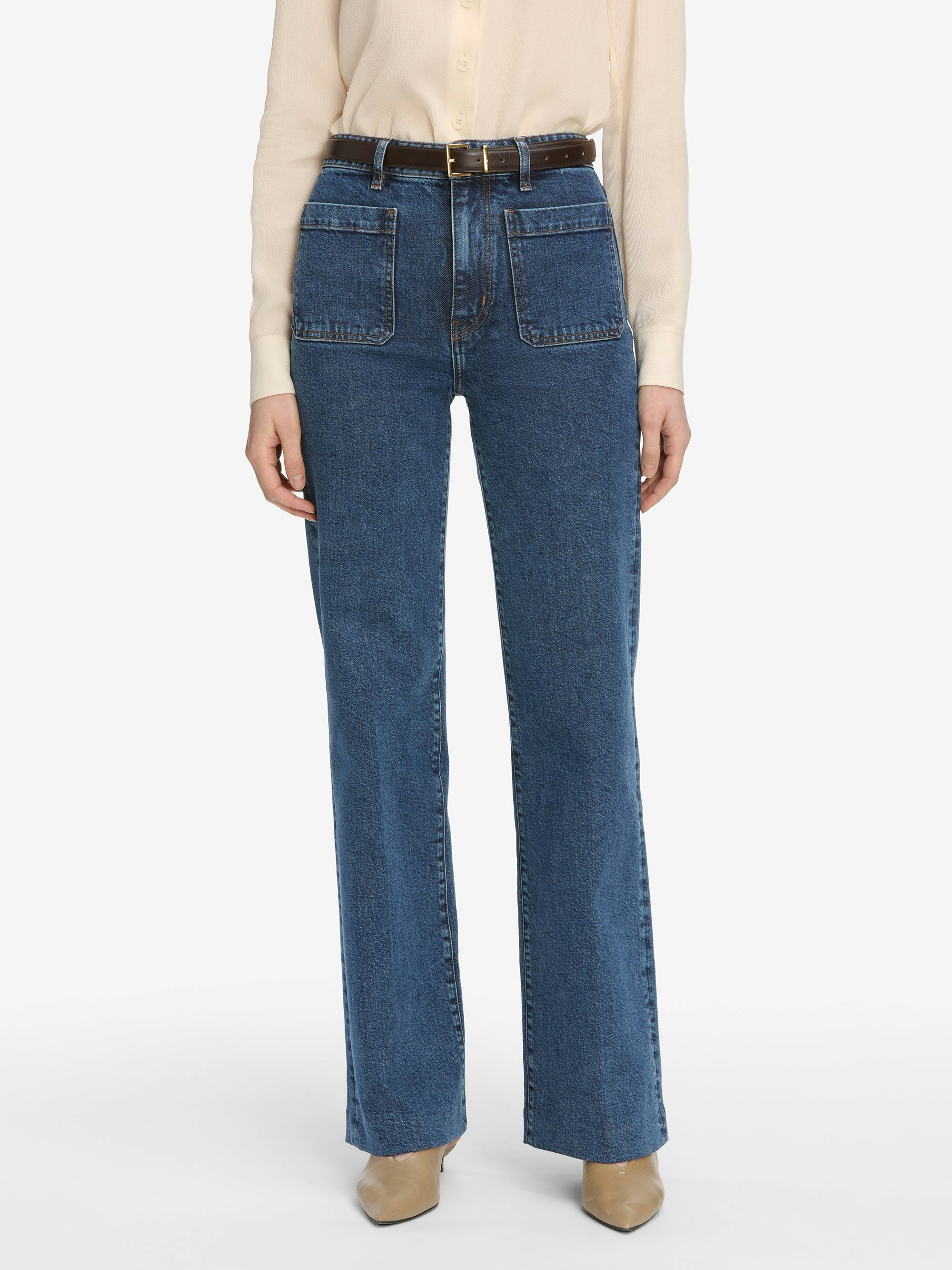 jeans front image alt:hover